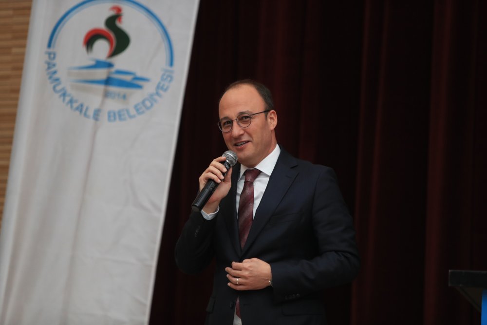 Pamukkale Belediyesi ve 15 Temmuz Şehitler Anadolu Lisesi ortaklaşa düzenlediği etkinlikle 7-14 Ocak Beyaz Baston Görme Engelliler Haftasında farkındalık oluşturuldu.