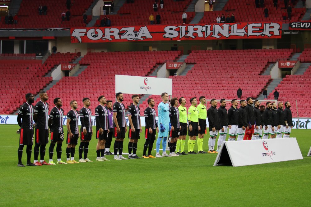 Spor Toto 1. Lig’in 16. haftasında Altaş Denizlispor, deplasmanda Yılport Samsunspor ile karşılaştı. İki takım arasındaki 49. randevuda kazanan taraf 5-0’lık skorla Samsunspor oldu.