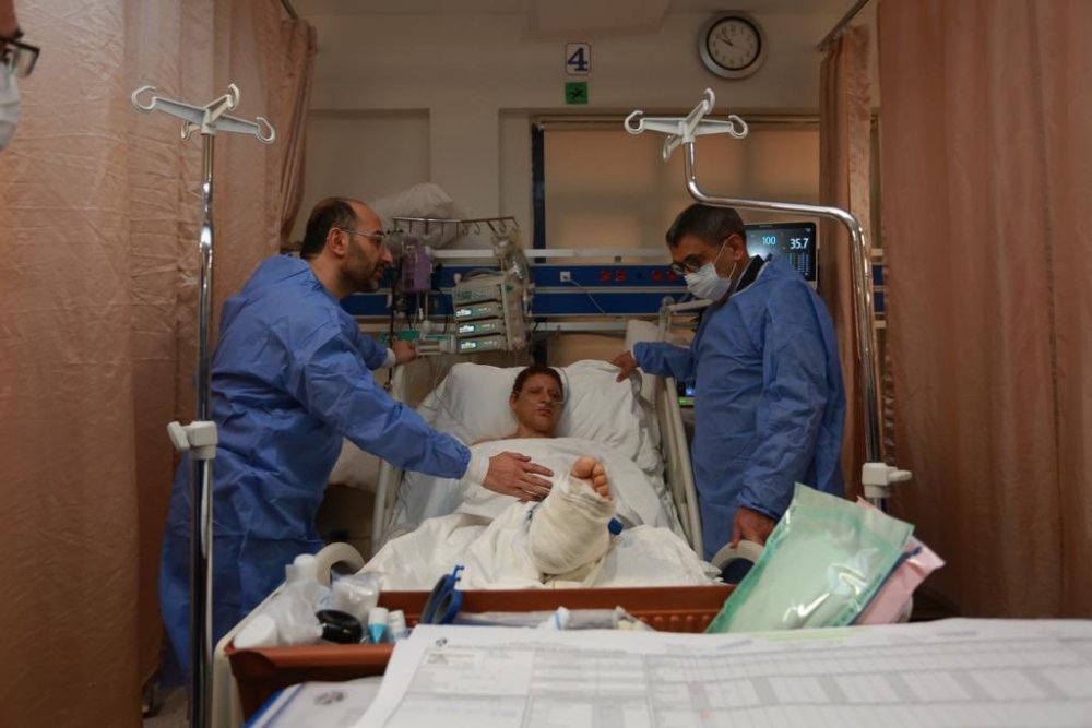 Kahramanmaraş'ta ki depremde yaralanan vatandaşlar, Denizli'ye getirildi. Kentteki çeşitli hastanelerde tedavileri süren depremzedeler, korku dolu anları üzerinden atmaya çalışıyor.