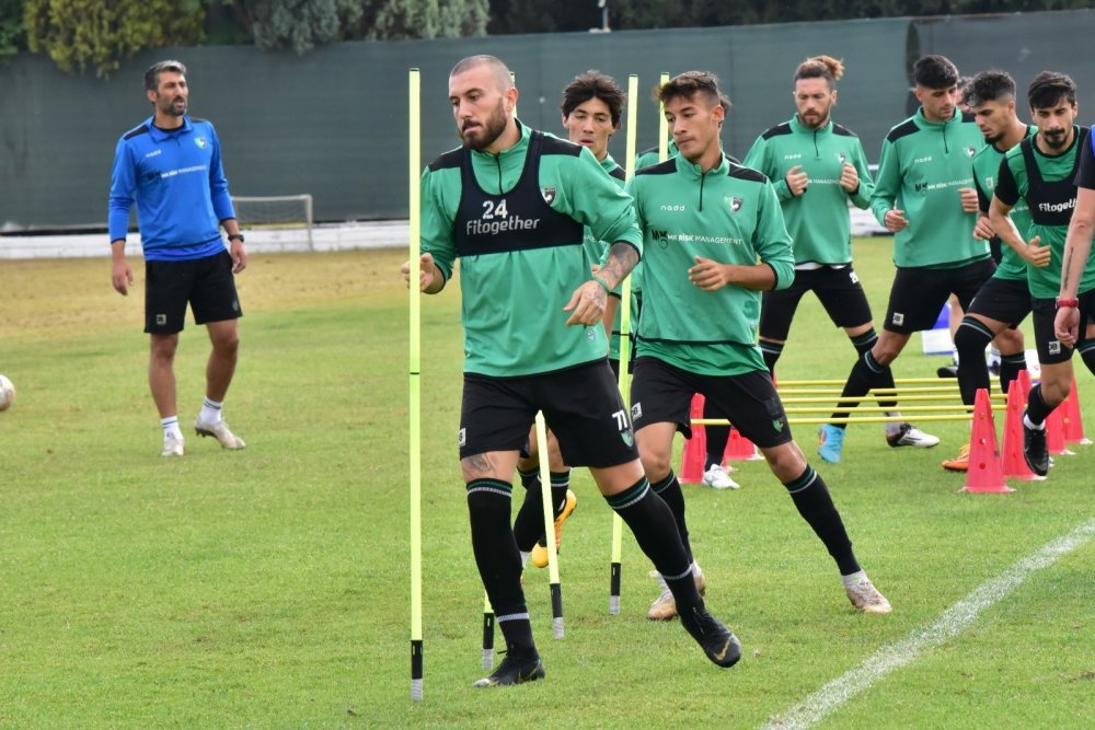 Spor Toto 1. Lig’de ligin dibine demir atan Denizlispor, Gençlerbirliği deplasmanında 3 eksikle gitti.