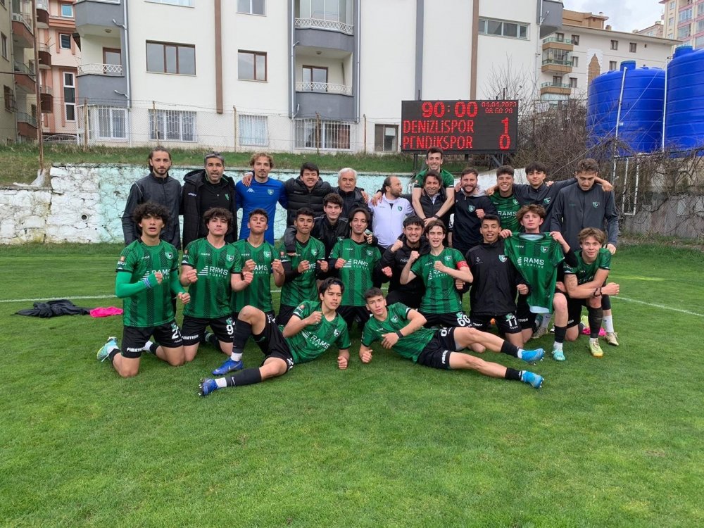 TFF U19 Elit A Ligi Yükselme Grubu ikinci maçında Pendikspor’u 1-0 mağlup edem Denizlispor yarı finale yükseldi.