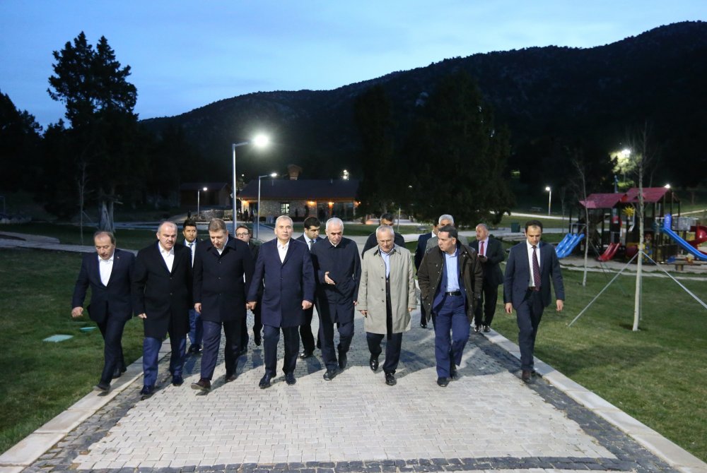 AK Parti Genel Merkez Yerel Yönetimler Başkanlığı tarafından düzenlenen 