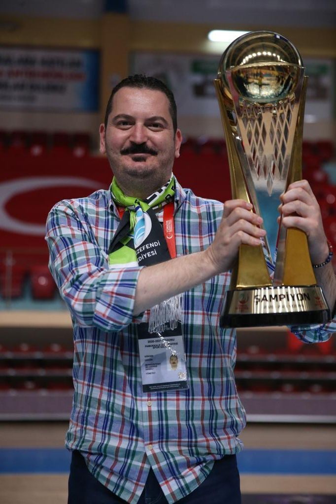 ING Basketbol Süper Lig'inde ilk kez mücadele edecek olan Yukatel Merkezefendi Belediyesi Basketbol’da Asbaşkan Gökhan Gökşin seyircilerin maçlara alınma kararının ardından kombinelerin kısa sürede satışa çıkacağını söyledi.