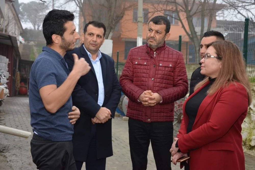 CHP Genel Başkan Yardımcısı Gülizar Biçer Karaca, Denizli’nin Babadağ ilçesini ziyaret etti. Babadağ’da ziyaretler gerçekleştiren Karaca Babadağ Belediye Başkanı Ali Atlı’yla birlikte vatandaşların sorunlarını dinledi. 