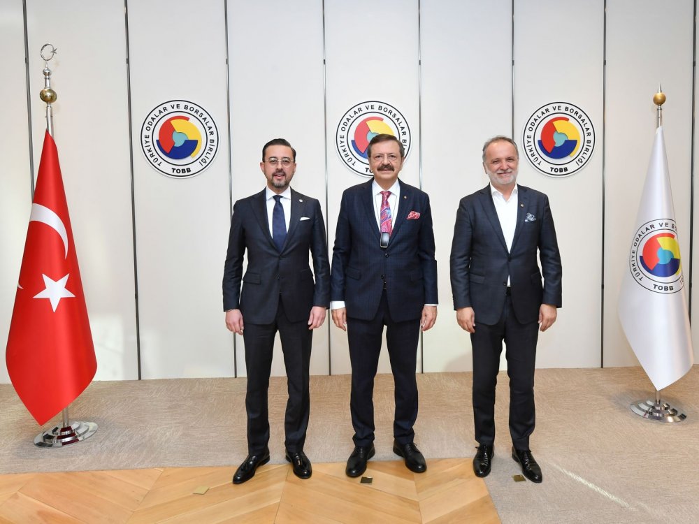 Denizli Sanayi Odası Yönetim Kurulu Başkanı Selim Kasapoğlu ve Meclis Başkanı Okan Konyalıoğlu öncülüğünde DSO Yönetim Kurulu, Denizli'nin Ankara'daki temsiliyet gücünü artırmak için ziyaretlerde bulundular.